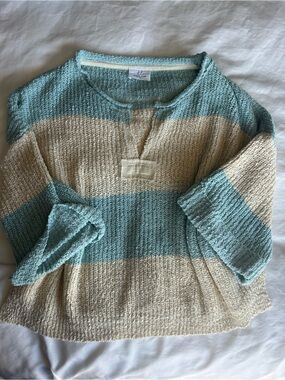 Striped Knit Pullover Top in Light Blue and Cream
